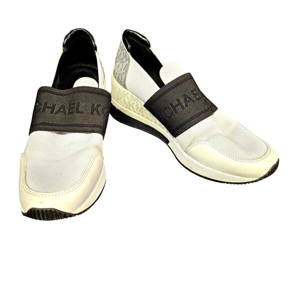 Michael Michael Kors Felix Nylon and Logo Trainer Shoes Size 8.5M Black White - Picture 1 of 11